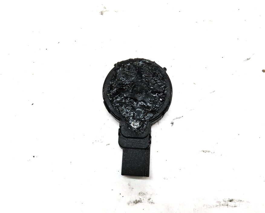 Thumbnail 2: 2012 AUDI A7 (C7 4G8) RAIN & LIGHT SENSOR UPPER FRONT WINDSHIELD 8K0955559