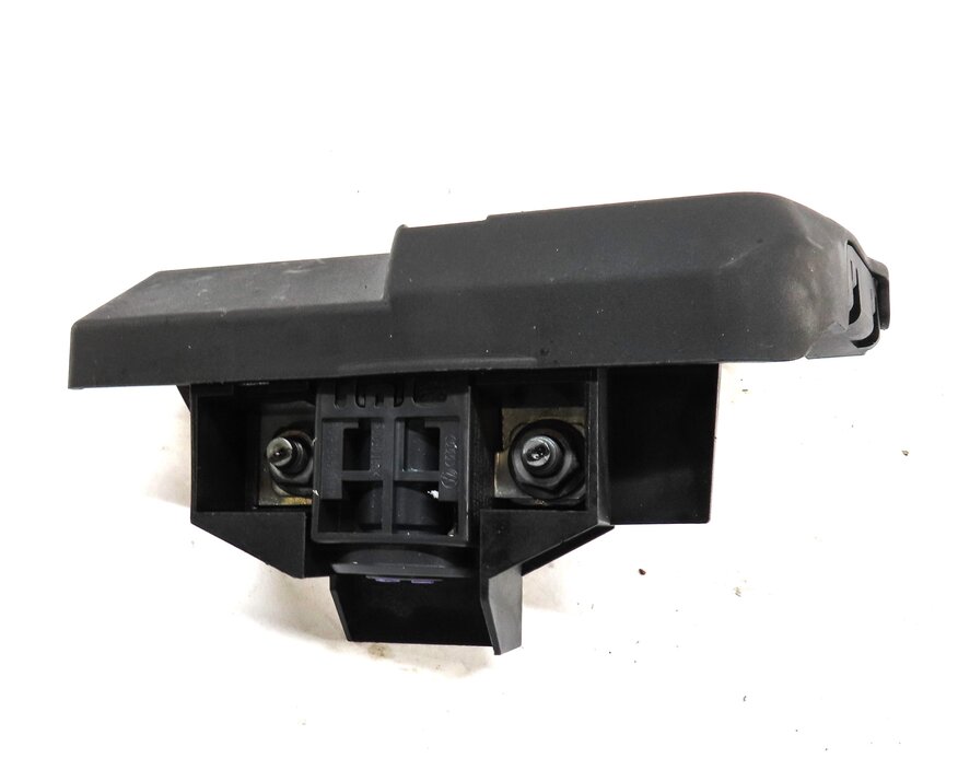 Thumbnail 5: 2012 AUDI A7 (C7 4G8) BATTERY OVERLOAD PROTECTION SWITCH 4F0915519