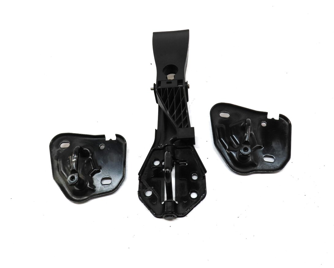 Thumbnail 2: 2012 AUDI A7 (C7 4G8) HOOD RELEASE LEVER w/ CATCH HOOK SET 3 4G8823480B