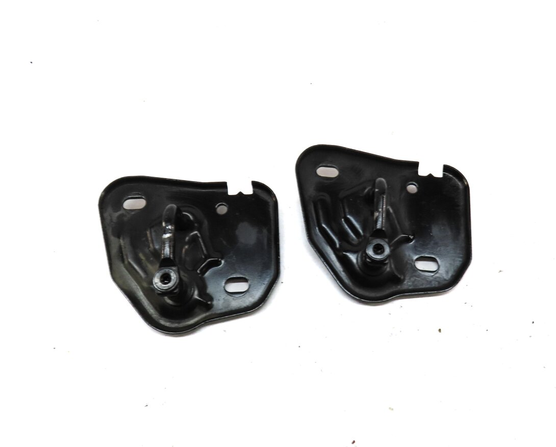 Thumbnail 3: 2012 AUDI A7 (C7 4G8) HOOD RELEASE LEVER w/ CATCH HOOK SET 3 4G8823480B
