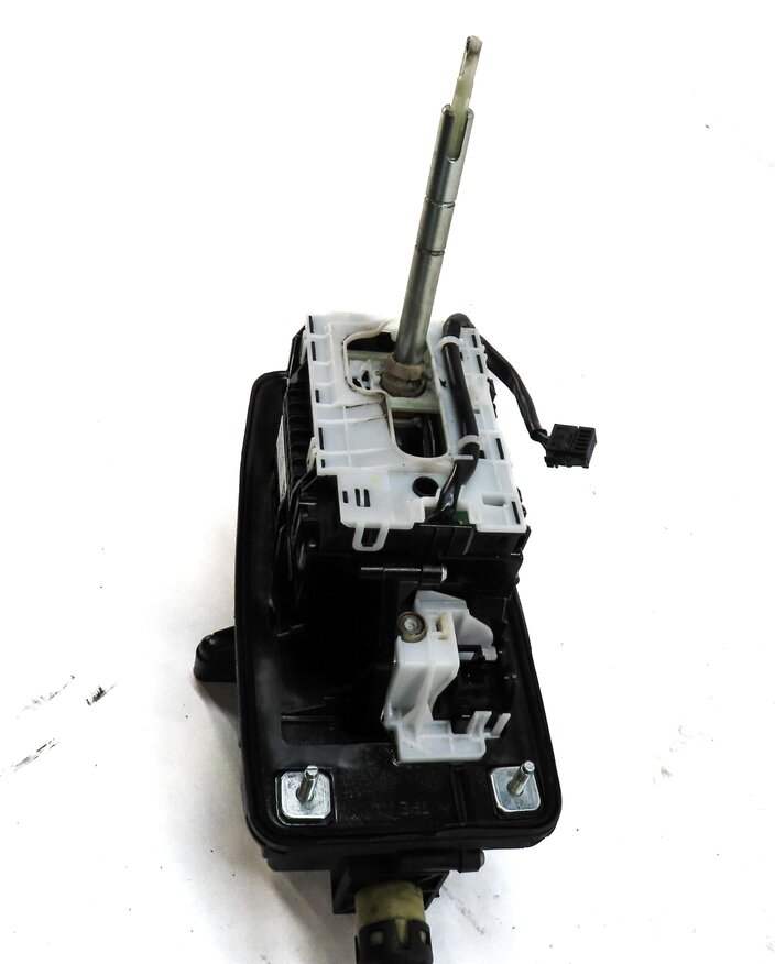 Thumbnail 5: 09-16 AUDI A4 A6 A7 S6 S7 (B8 8K C7 4G8) AWD AUTO TRANS GEAR SHIFTER & CABLE