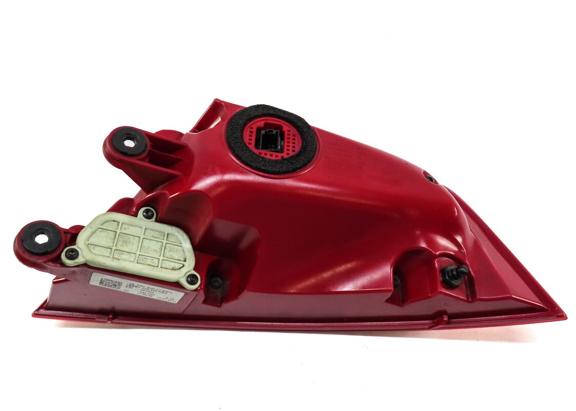Thumbnail 5: 12-15 AUDI A7 S7 (C7 4G8) LEFT DRIVER REAR OUTER TAILLIGHT BRAKE LIGHT LAMP LED