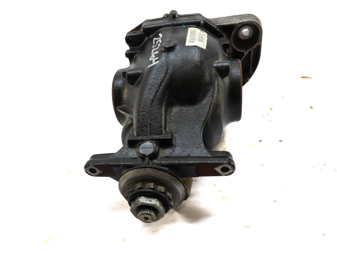 Thumbnail 1: 11-13 BMW X5 (E70) 4.4L TWIN TURBO REAR DIFFERENTIAL GEAR CARRIER (3.15 RATIO)