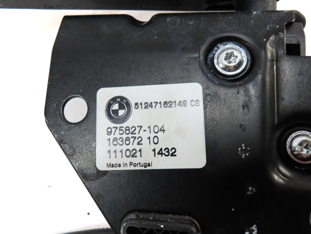 Thumbnail 7: 2012 BMW X5 (E70) REAR TRUNK RELEASE HANDLE LOCK LATCH SET 3 w/ CABLES