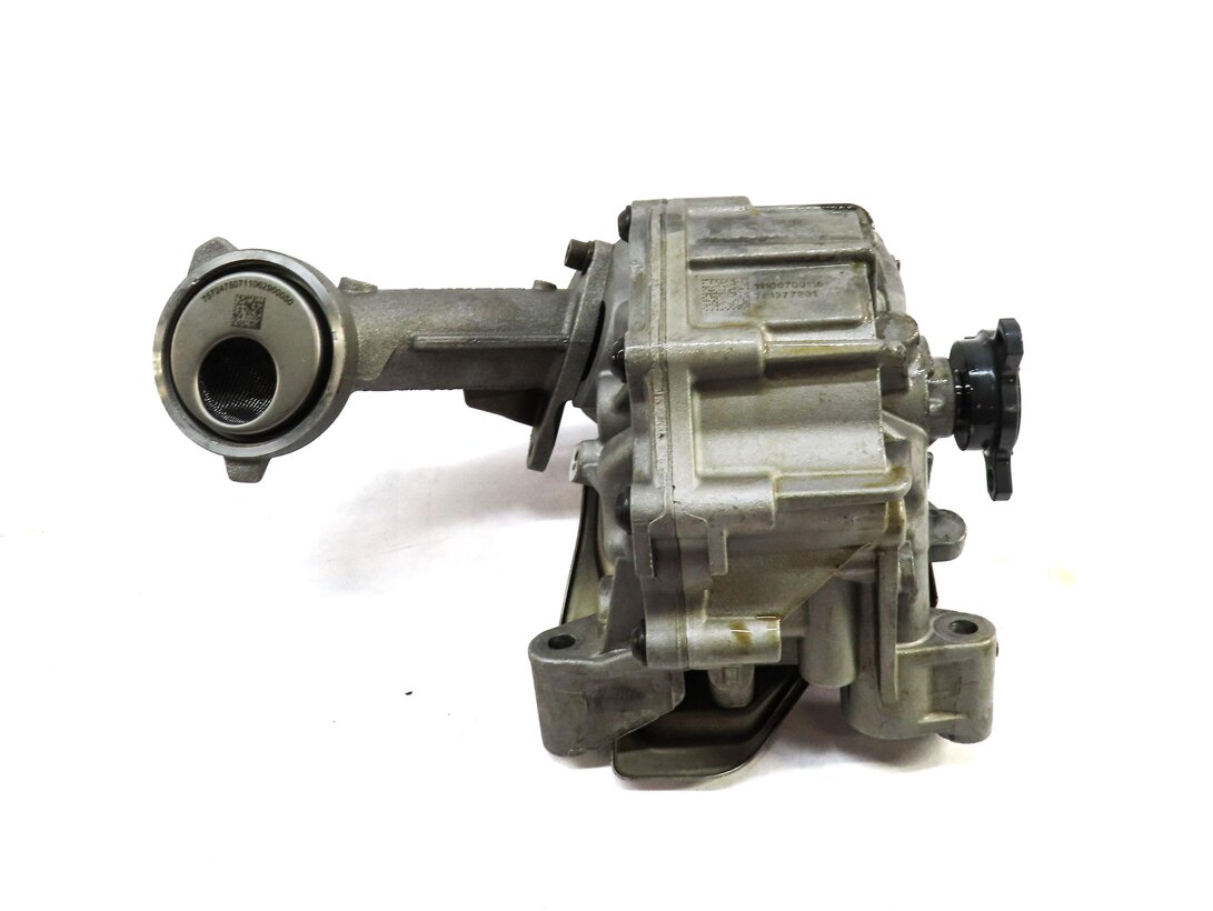 Thumbnail 3: 2012 BMW X5 (E70) 4.4L TURBO N63 ENGINE OIL PUMP w/ PICKUP PICK UP TUBE 7612772