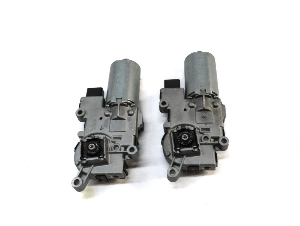 Thumbnail 3: 04-13 BMW X5 (E53 E70) 04-11 X3 (F25) PANORAMIC GLASS SUNROOF SUN ROOF MOTOR