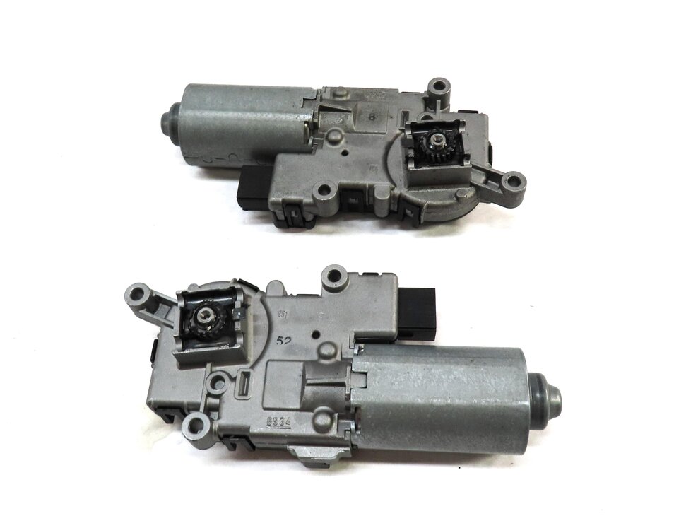 Thumbnail 4: 04-13 BMW X5 (E53 E70) 04-11 X3 (F25) PANORAMIC GLASS SUNROOF SUN ROOF MOTOR