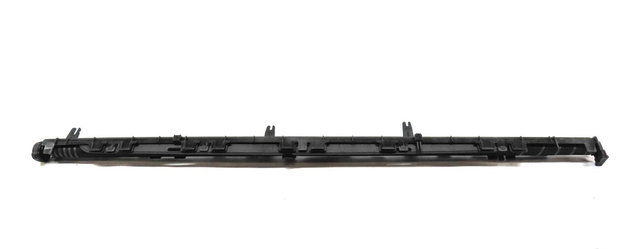 Thumbnail 4: 2007-2013 BMW X5 (E70) RIGHT REAR RETRACTABLE WINDOW SUN SCREEN PRIVACY SHADE