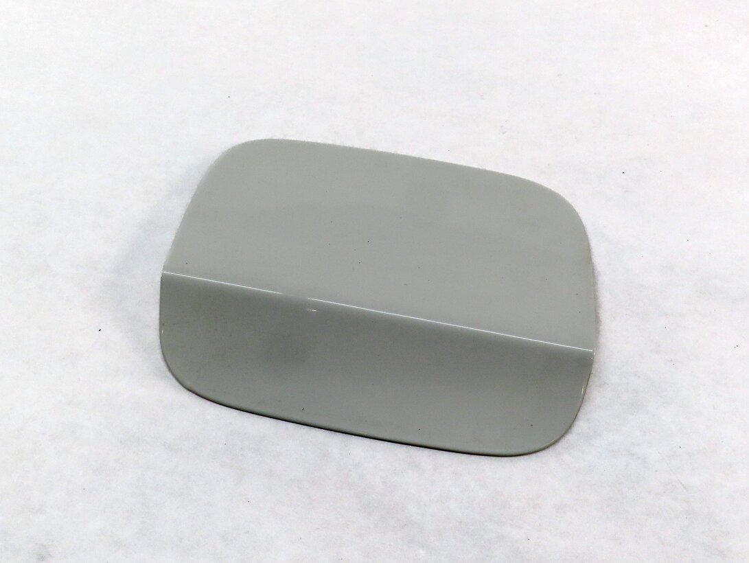 Thumbnail 1: 07-13 BMW X5 (E70) FUEL TANK DOOR LID COVER TRIM (ALPINE WHITE 300)