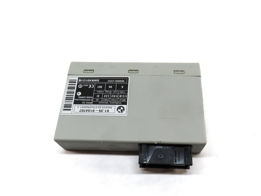 Thumbnail 2: 07-14 BMW 5 X5 X6M SERIES (E60 E70 E71) KEYLESS ENTRY PASSIVE GO CONTROL MODULE