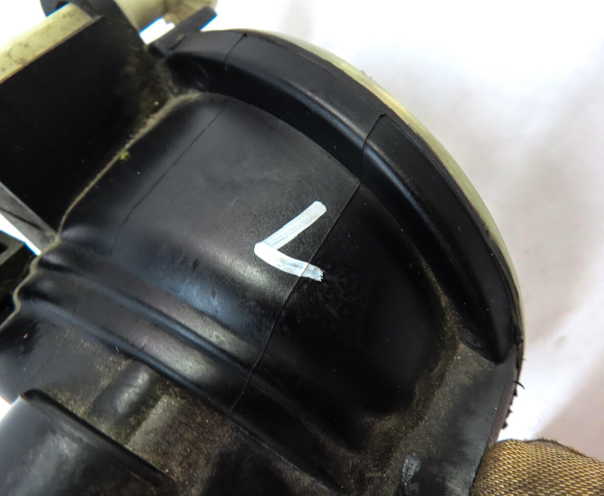 Thumbnail 4: 11-13 BMW X5 (E70) LOWER BUMPER RIGHT FRONT PASSENGER FOGLIGHT FOG LIGHT LAMP