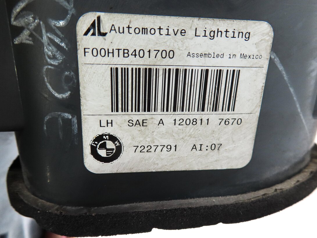Thumbnail 7: 2011-2013 BMW X5 X5M (E70) LEFT DRIVER REAR OUTER TAILLIGHT BRAKE LIGHT LAMP