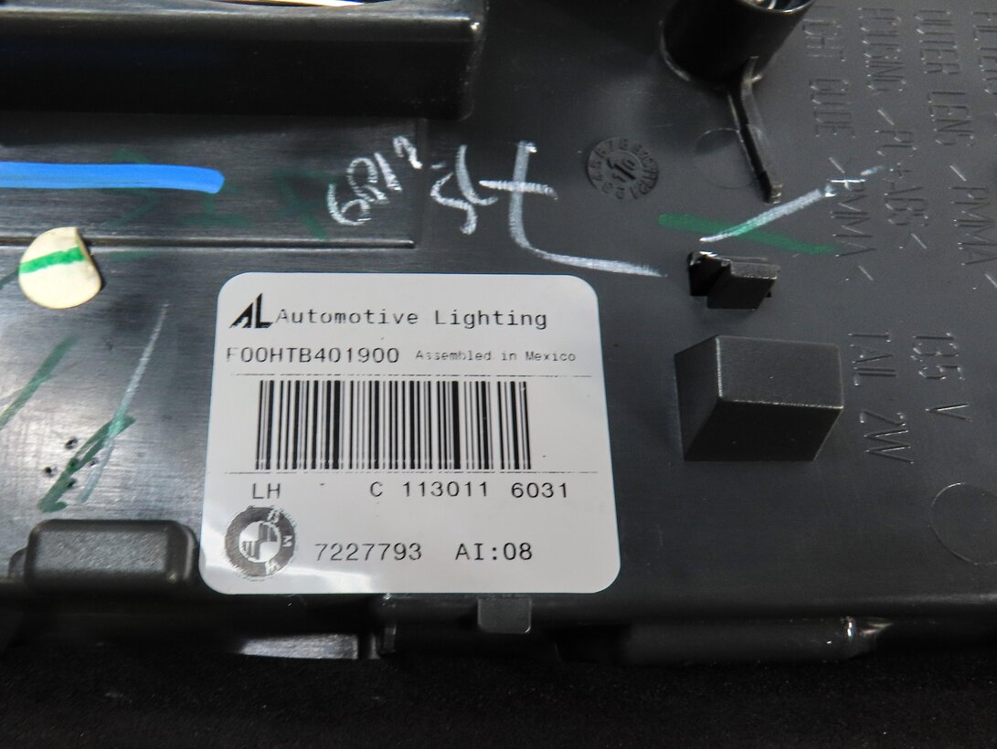 Thumbnail 5: 11-13 BMW X5 X5M (E70) LEFT DRIVER INNER TAILLIGHT LIGHT LAMP (INCANDESCENT)