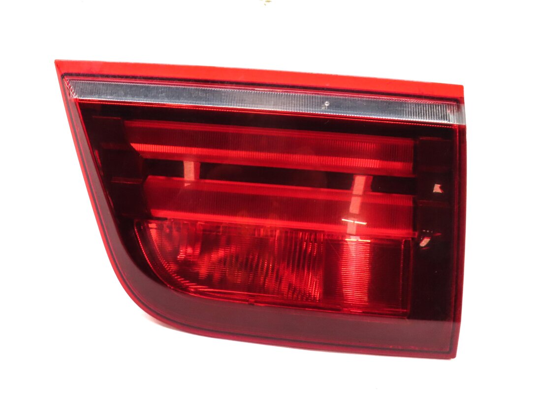 Thumbnail 3: 11-13 BMW X5 X5M (E70) RIGHT PASSENGER INNER TAILLIGHT LIGHT LAMP (INCANDESCENT)