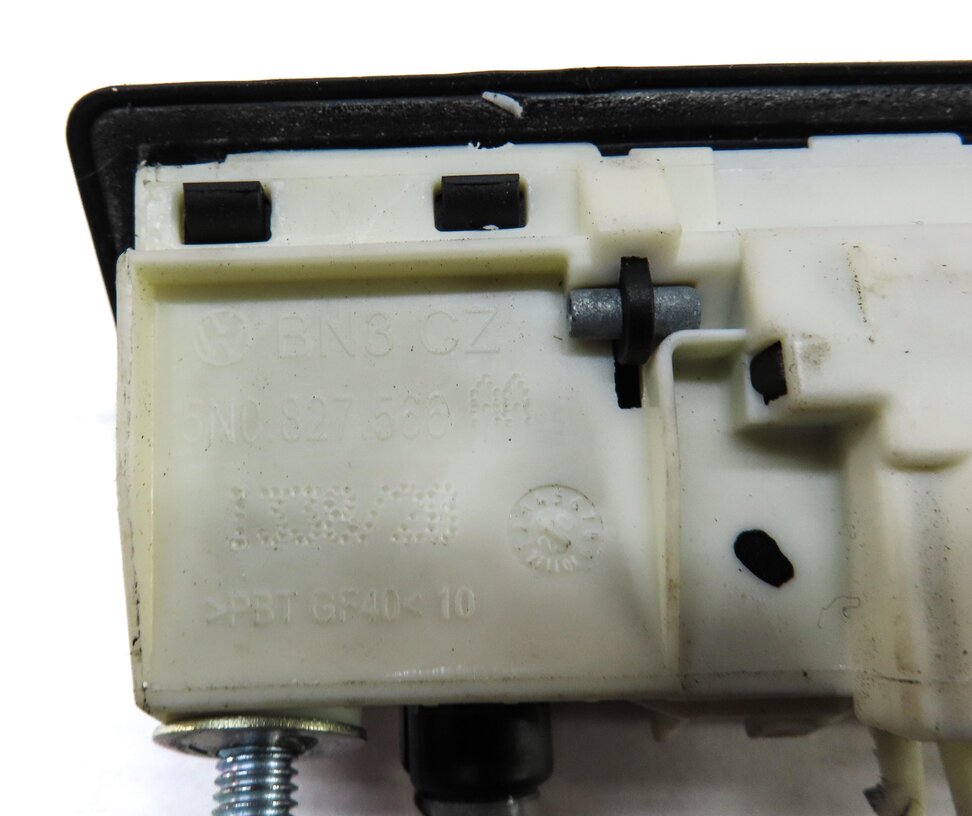 Thumbnail 7: 08-17 AUDI A3 S3 A4 S4 A5 S5 A7 Q5 (B8 8K 8T 8R 8V) REAR TRUNK HANDLE w/ CAMERA