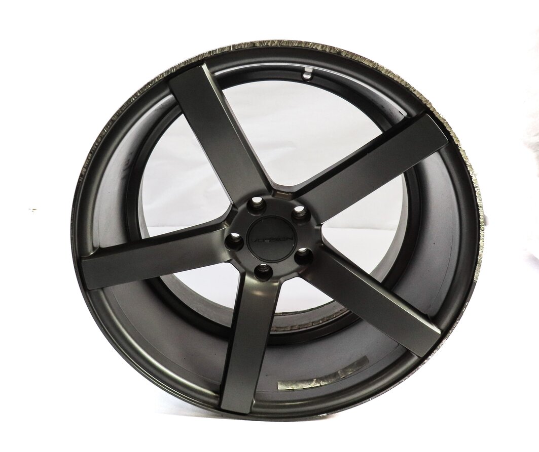 Thumbnail 2: VOSSEN 20" 20x10.5 CV3R CONCAVE GRAPHITE 5x112 30mm ALUMINUM WHEEL RIM SET (AWD)