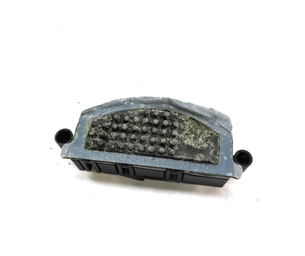 2013 AUDI S5 (B8 8T) FRONT HEATER A/C BLOWER MOTOR SPEED RESISTOR
