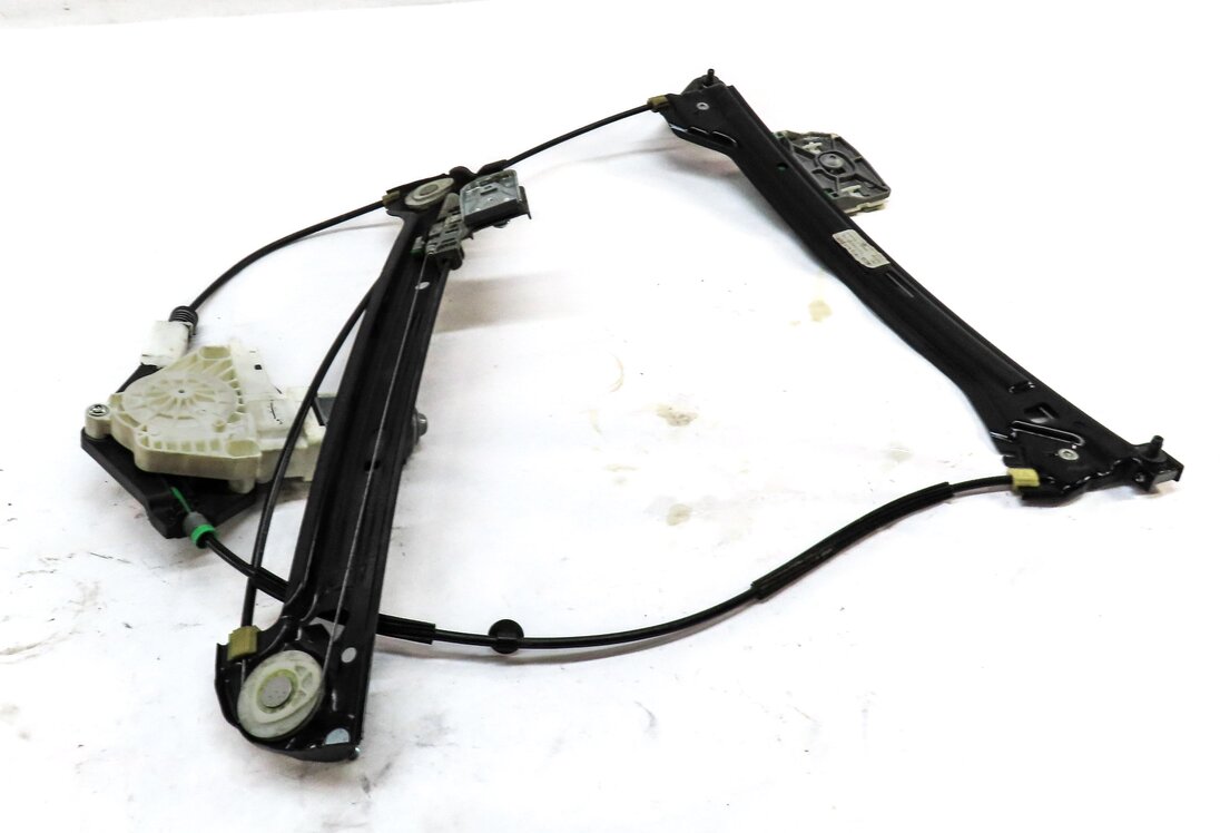 2013 AUDI S5 (B8 8T) FRONT LEFT DRIVER WINDOW REGULATOR w/ MOTOR