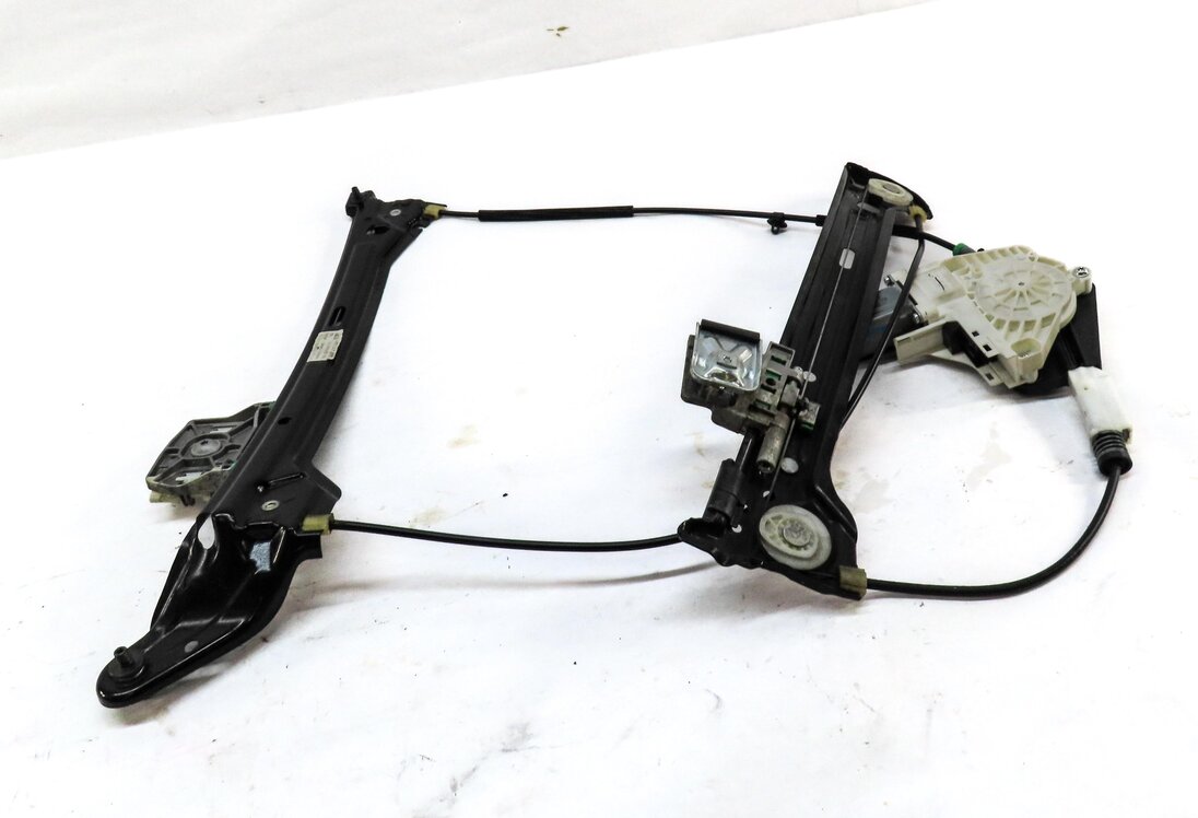 Thumbnail 3: 2013 AUDI S5 (B8 8T) FRONT LEFT DRIVER WINDOW REGULATOR w/ MOTOR
