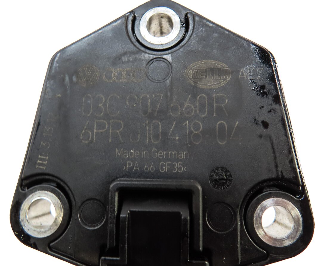 Thumbnail 5: 2013 AUDI S5 (B8 8T) 3.0L CGXC SUPERCHARGED ENGINE OIL LEVEL SENSOR SENDER
