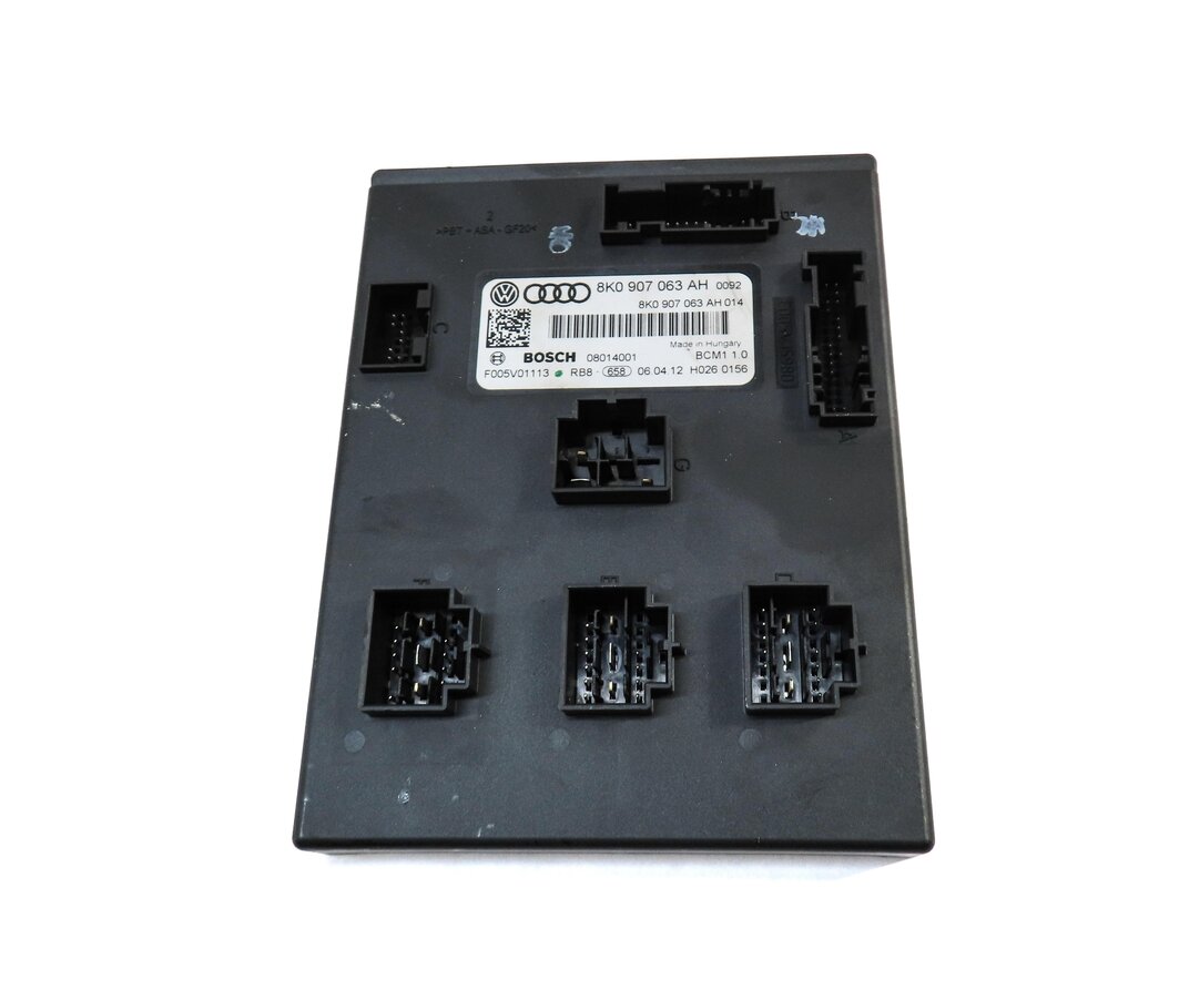 Thumbnail 3: 2013 AUDI S5 (B8 8T) 3.0L CGXC ENGINE ECM BCM GATEWAY IMMOBILIZER MODULE KEY SET