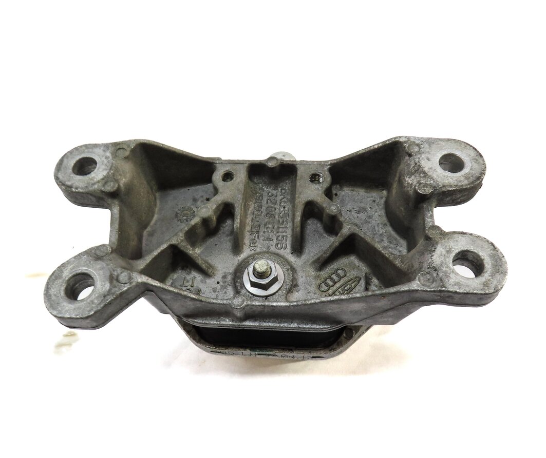 Thumbnail 3: 2013 AUDI S5 (B8 8T) AWD 3.0L CGXC SUPERCHARGED ENGINE CENTER TRANSMISSION MOUNT