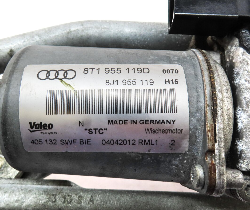 Thumbnail 6: 2008-2017 AUDI A5 S5 RS5 (B8 8T) COUPE - FRONT WINDSHIELD WIPER MOTOR
