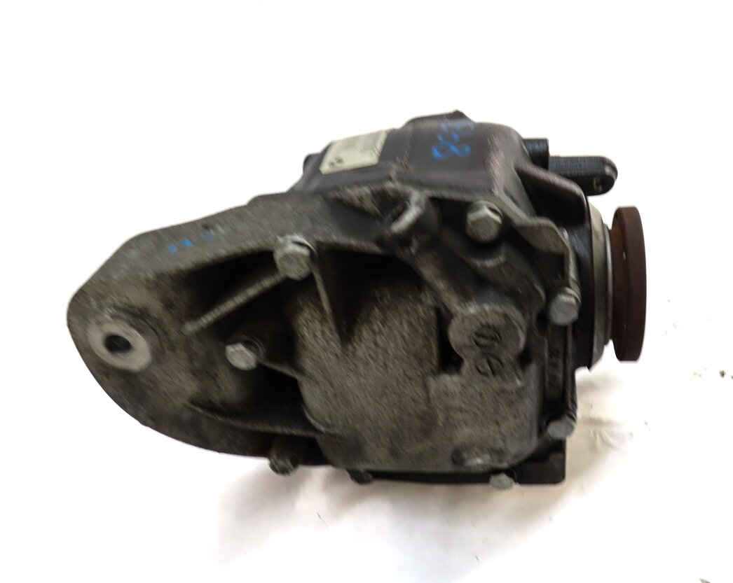 Thumbnail 5: 2013-2015 BMW X1 (E84) AWD - 3.0L REAR DIFFERENTIAL GEAR CARRIER (3.64 RATIO)