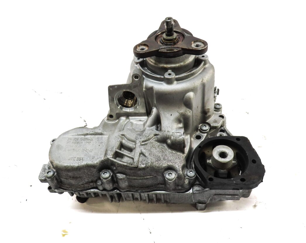 Thumbnail 2: 13-15 BMW X1 (E84) 3.0L N55 TURBO ENGINE FRONT DIFFERENTIAL GEAR TRANSFER CASE