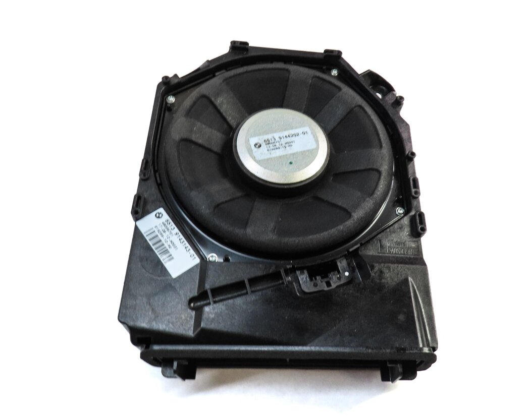 Thumbnail 4: 2013 BMW X1 (E84) RADIO STEREO SUB SUBWOOFER TWEETER SPEAKER SET