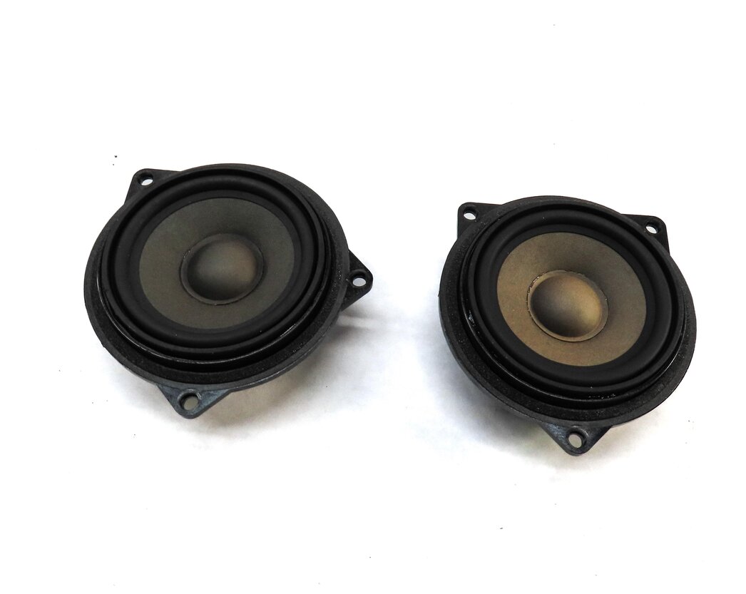Thumbnail 8: 2013 BMW X1 (E84) RADIO STEREO SUB SUBWOOFER TWEETER SPEAKER SET