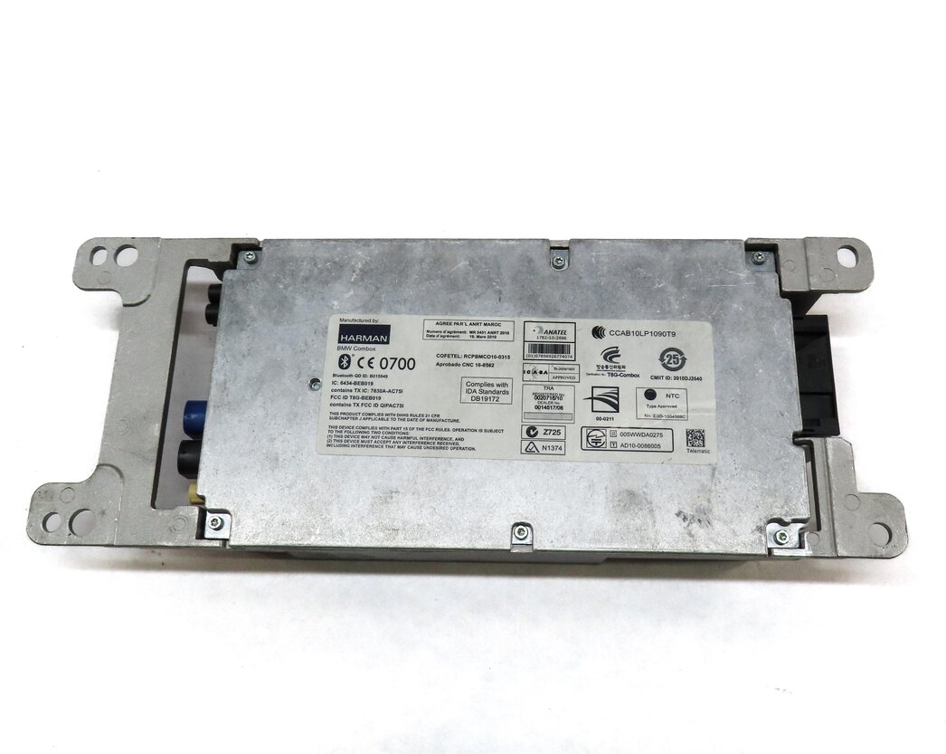 Thumbnail 3: 2013 BMW X1 (E84) BLUETOOH TELEMATICS COMMUNICATION COMBOX CONTROL MODULE