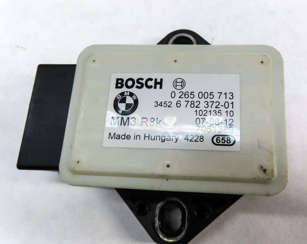 Thumbnail 3: 2013 BMW X1 (E84) YAW SPEED ACCELERATION ROTATION STABILITY SENSOR