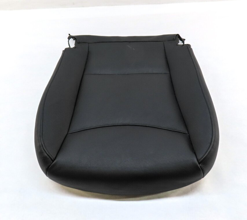 Thumbnail 2: 2013 BMW X1 (E84) FRONT RIGHT PASSENGER LOWER BOTTOM HEATED SEAT CUSHION (BLACK)