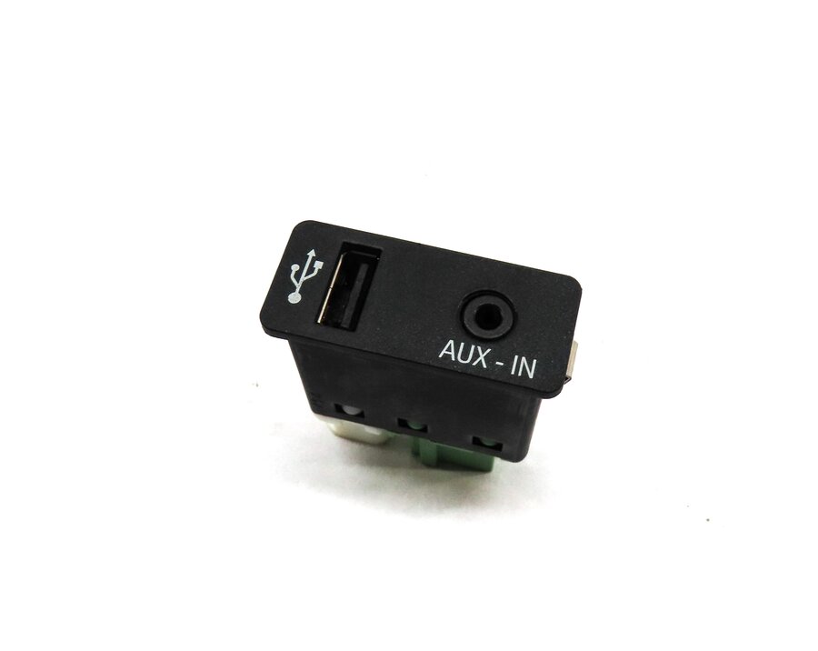 Thumbnail 1: 2013 BMW X1 (E84) RADIO STEREO AUX AUXILIARY AUDIO IN INPUT JACK w/ USB