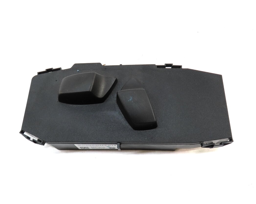 Thumbnail 3: 2013 BMW X1 (E84) FRONT RIGHT PASSENGER SEAT ADJUST ADJUSTMENT SWITCH BUTTON