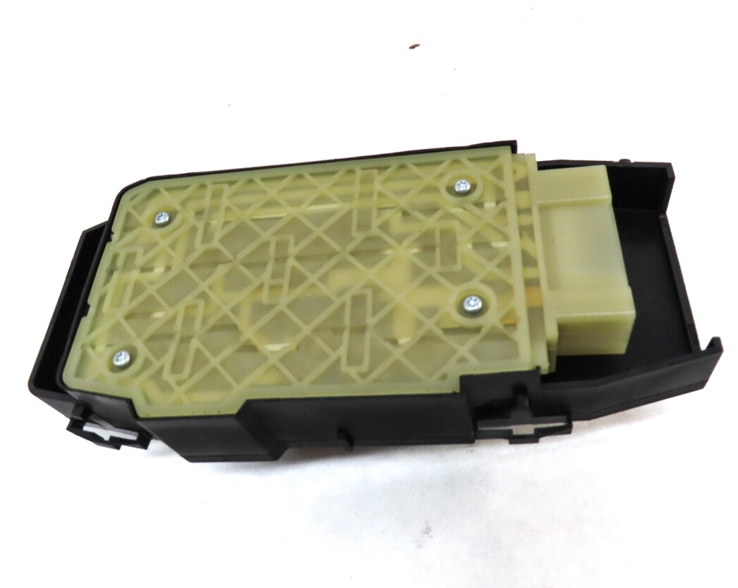 Thumbnail 4: 2013 BMW X1 (E84) FRONT RIGHT PASSENGER SEAT ADJUST ADJUSTMENT SWITCH BUTTON