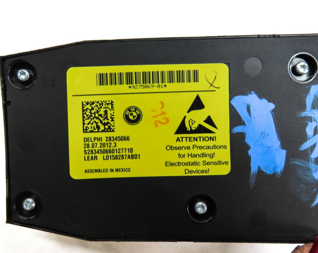 Thumbnail 5: 2013 BMW X1 (E84) FRONT LEFT DRIVER MEMORY SEAT ADJUST ADJUSTMENT SWITCH BUTTON