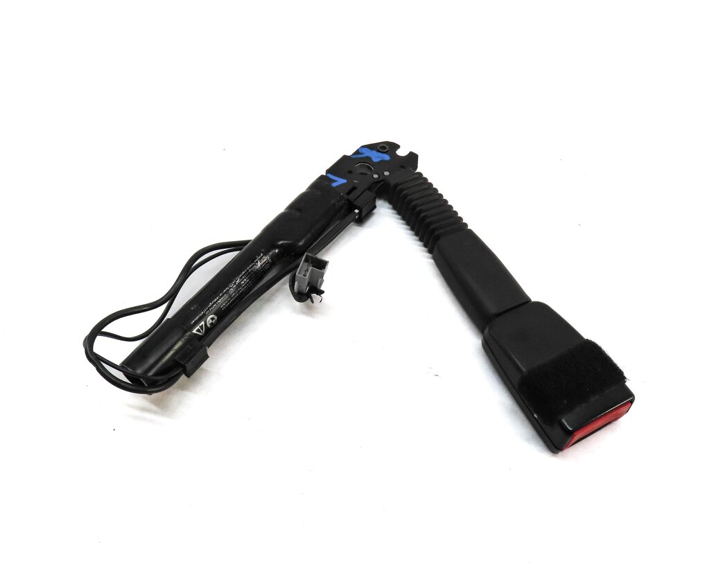 Thumbnail 2: 08-16 BMW 1 3 M3 X1 Z4 (E84 E87 E89 E90) FRONT LEFT DRIVER SEATBELT RECEIVER