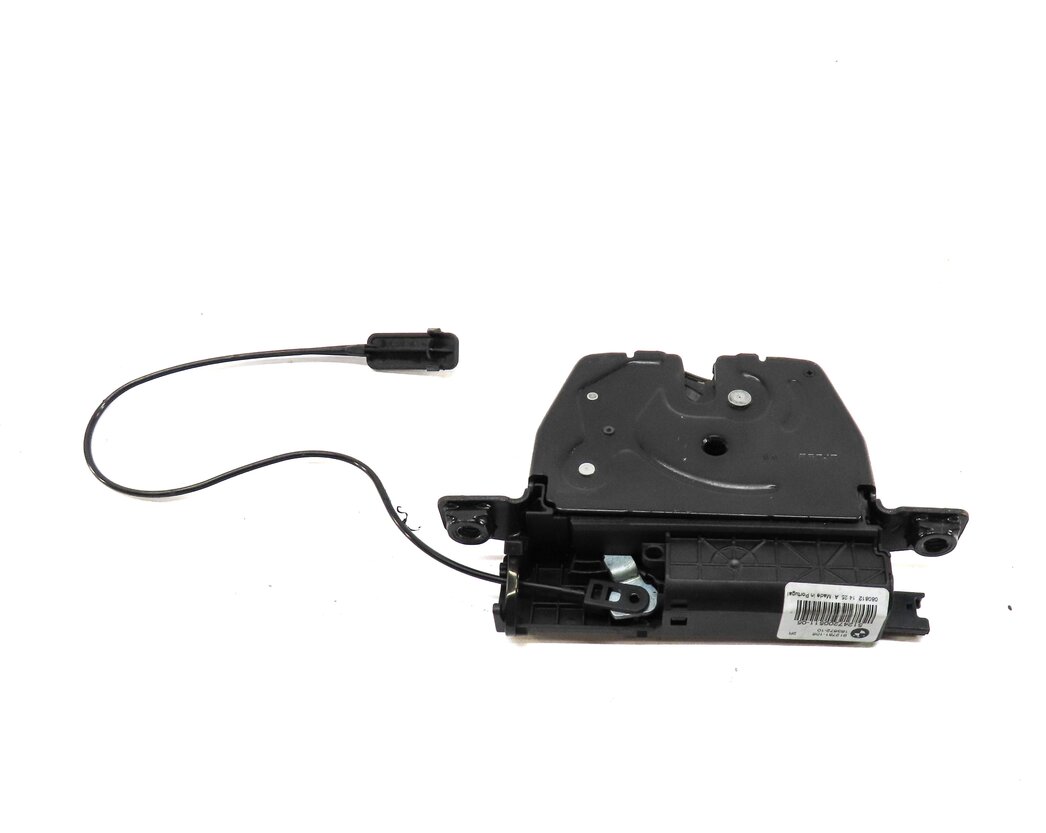 Thumbnail 3: 2013 BMW X1 (E84) REAR TRUNK LOCK LATCH ACTUATOR