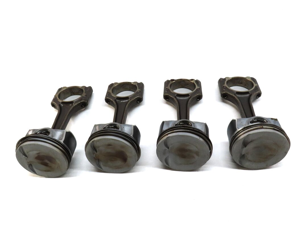 Thumbnail 2: 2015-2018 AUDI Q3 (8U) 2.0L CCTA TURBO ENGINE PISTON w/ CONNECTING ROD SET-4
