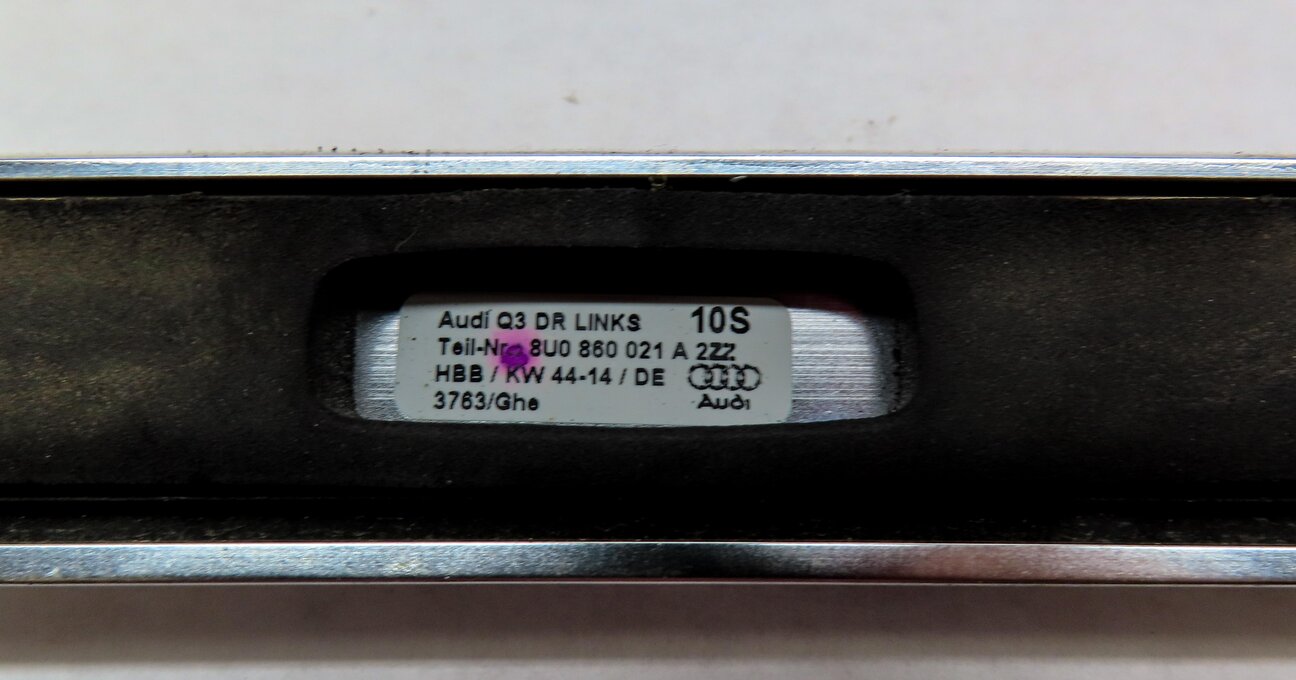 Thumbnail 10: 2015 AUDI Q3 (8U) LEFT & RIGHT ROOF RACK RAIL CARGO LUGGAGE RAIL SET-2