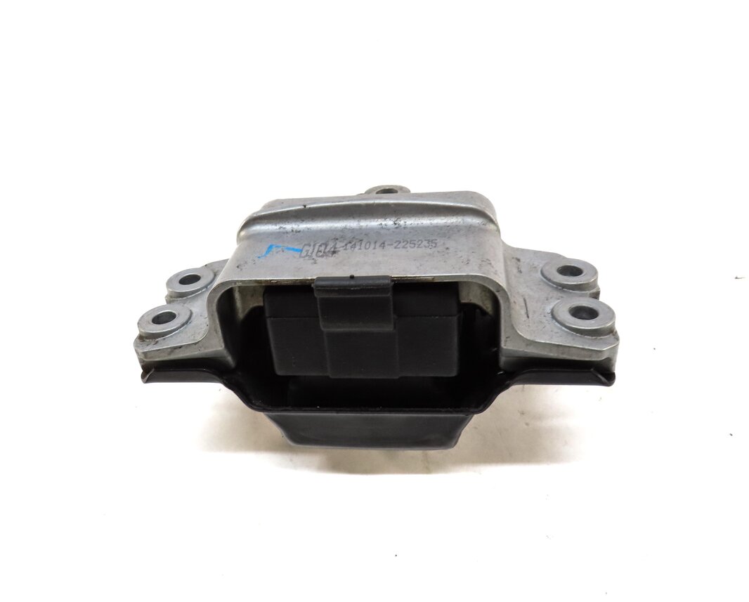 Thumbnail 2: 2015 AUDI Q3 (8U) AWD 2.0L CCTA ENGINE LEFT TRANSMISSION MOUNT BRACKET