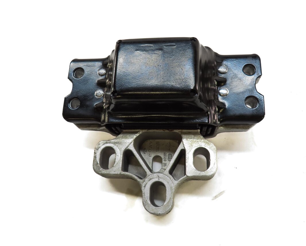 Thumbnail 4: 2015 AUDI Q3 (8U) AWD 2.0L CCTA ENGINE LEFT TRANSMISSION MOUNT BRACKET