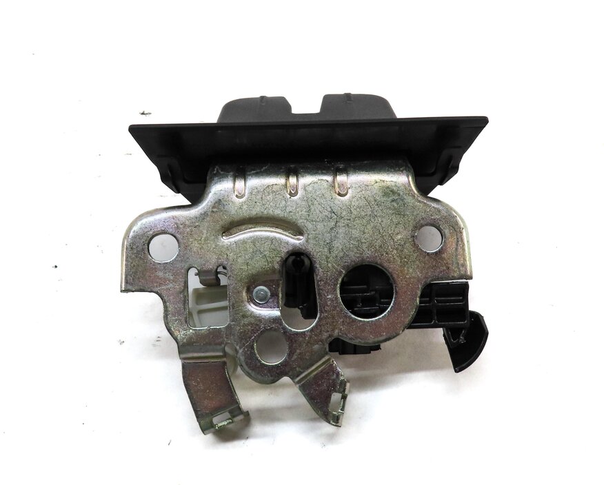Thumbnail 3: 2015 AUDI Q3 (8U) REAR TRUNK LOCK LATCH ACTUATOR