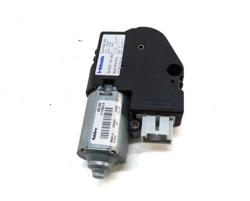 Thumbnail 2: 2015-2018 AUDI Q3 (8U) SUNROOF SUN ROOF WINDOW MOTOR