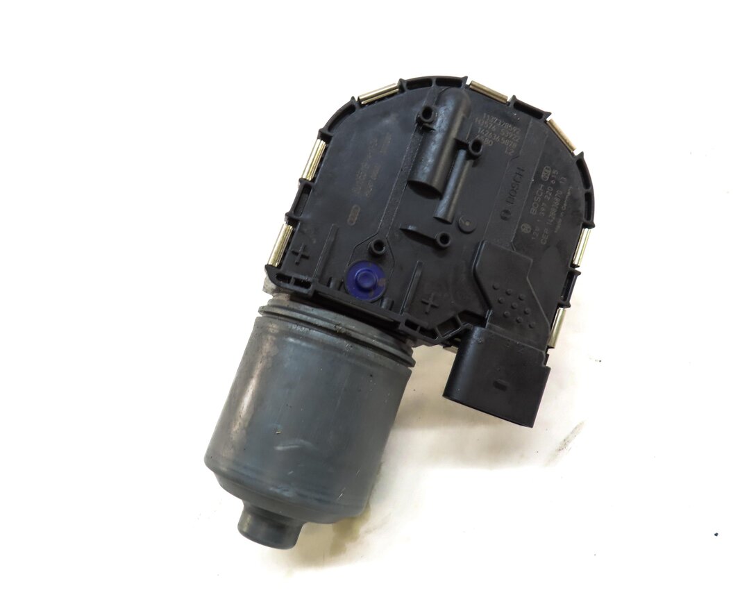 Thumbnail 2: 2015-2018 AUDI Q3 (8U) FRONT WINDSHIELD WIPER MOTOR