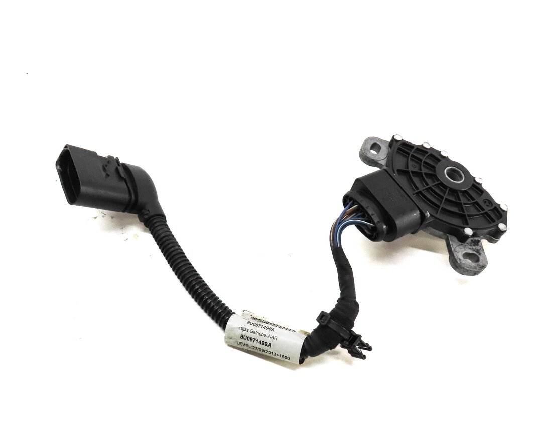 Thumbnail 2: 2015 AUDI Q3 (8U) AUTOMATIC TRANSMISSION NEUTRAL SAFETY RANGE SWITCH w/ HARNESS