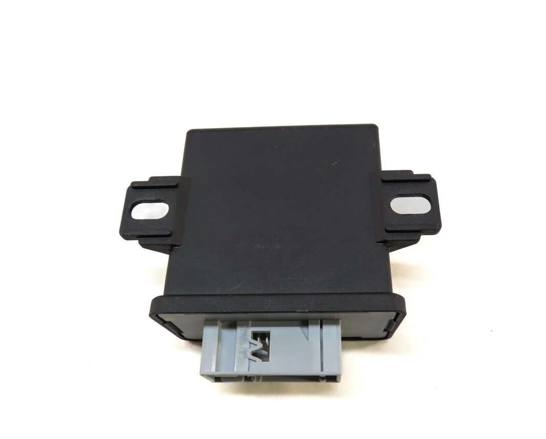 Thumbnail 4: 2015 AUDI Q3 (8U) HEADLIGHT RANGE CONTROL MODULE