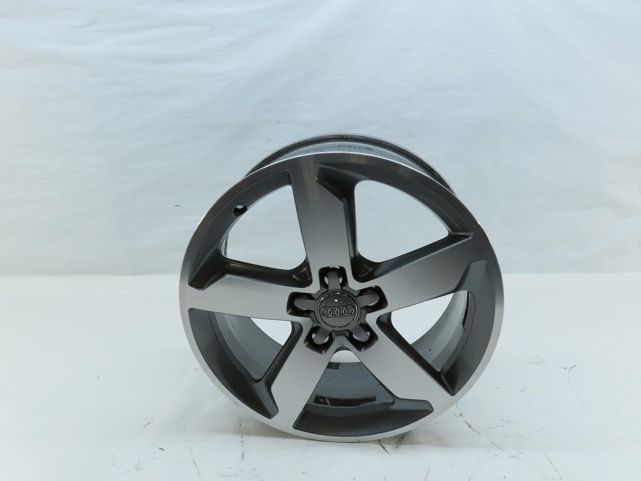 Thumbnail 2: 2015-2016 AUDI Q3 (8U) 18x7 5-SPOKE ALUMINUM ALLOY WHEEL RIM